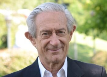 JUAN JOSÉ LLACH HABLÓ SOBRE LA SITUACIÓN ECONÓMICA Y EDUCATIVA EN ARGENTINA